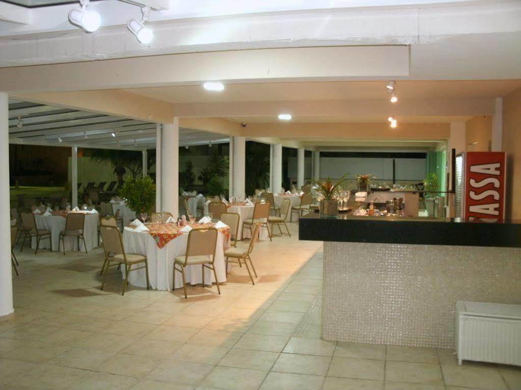 Itu Plaza Hotel מראה חיצוני תמונה