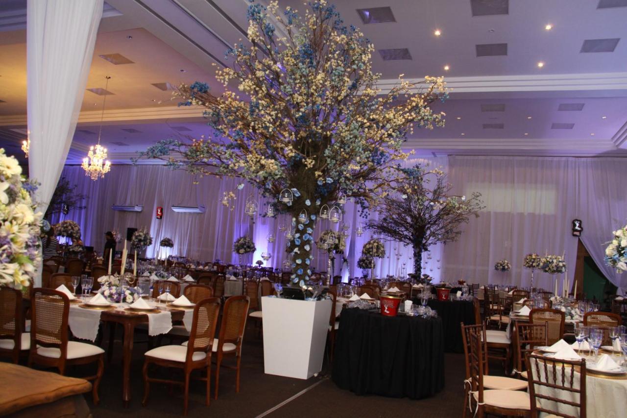 Itu Plaza Hotel מראה חיצוני תמונה