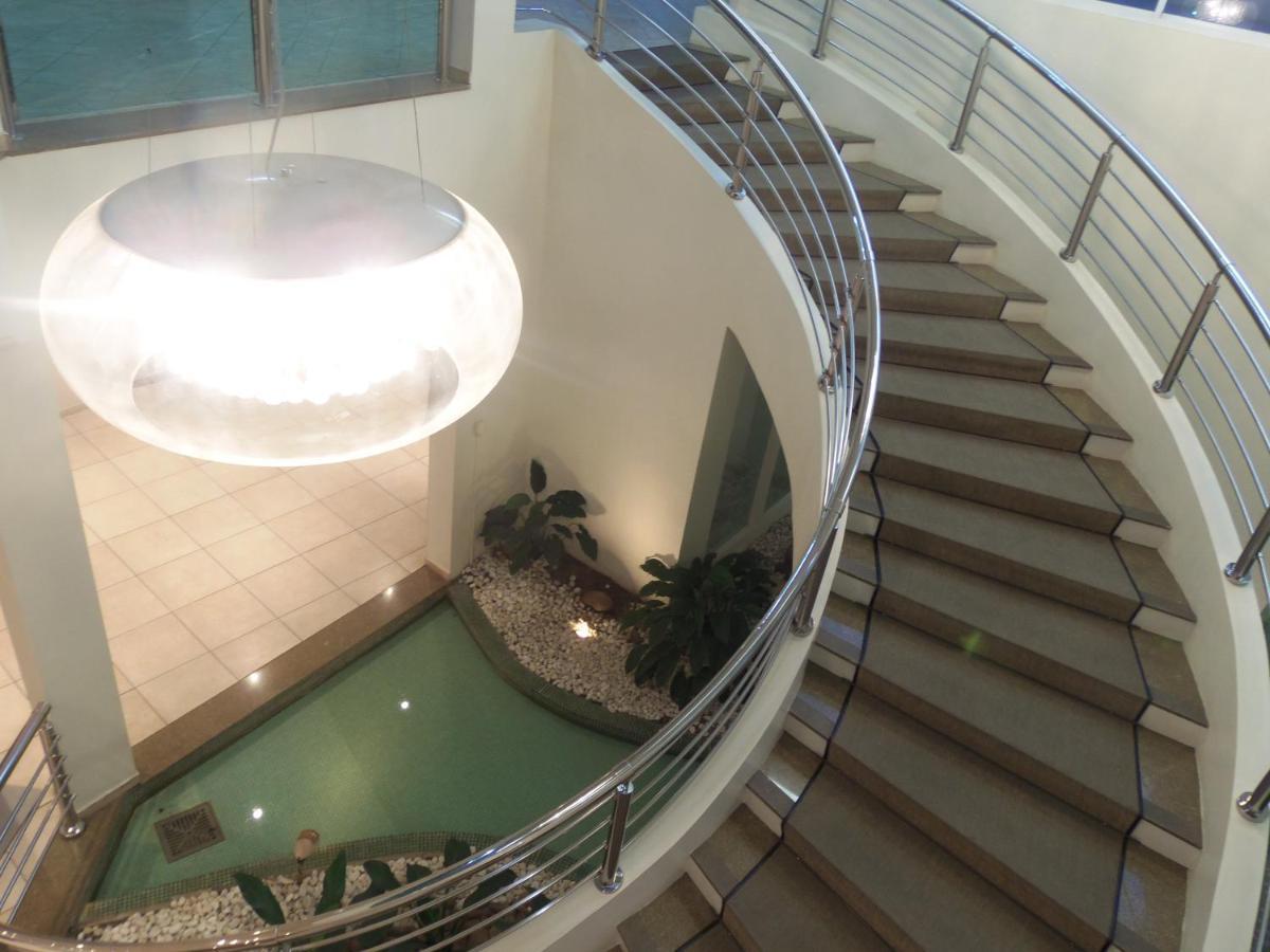 Itu Plaza Hotel מראה חיצוני תמונה